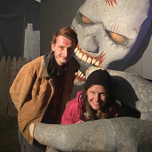 Meet your Posher, Pamela - Picture 2 of 4